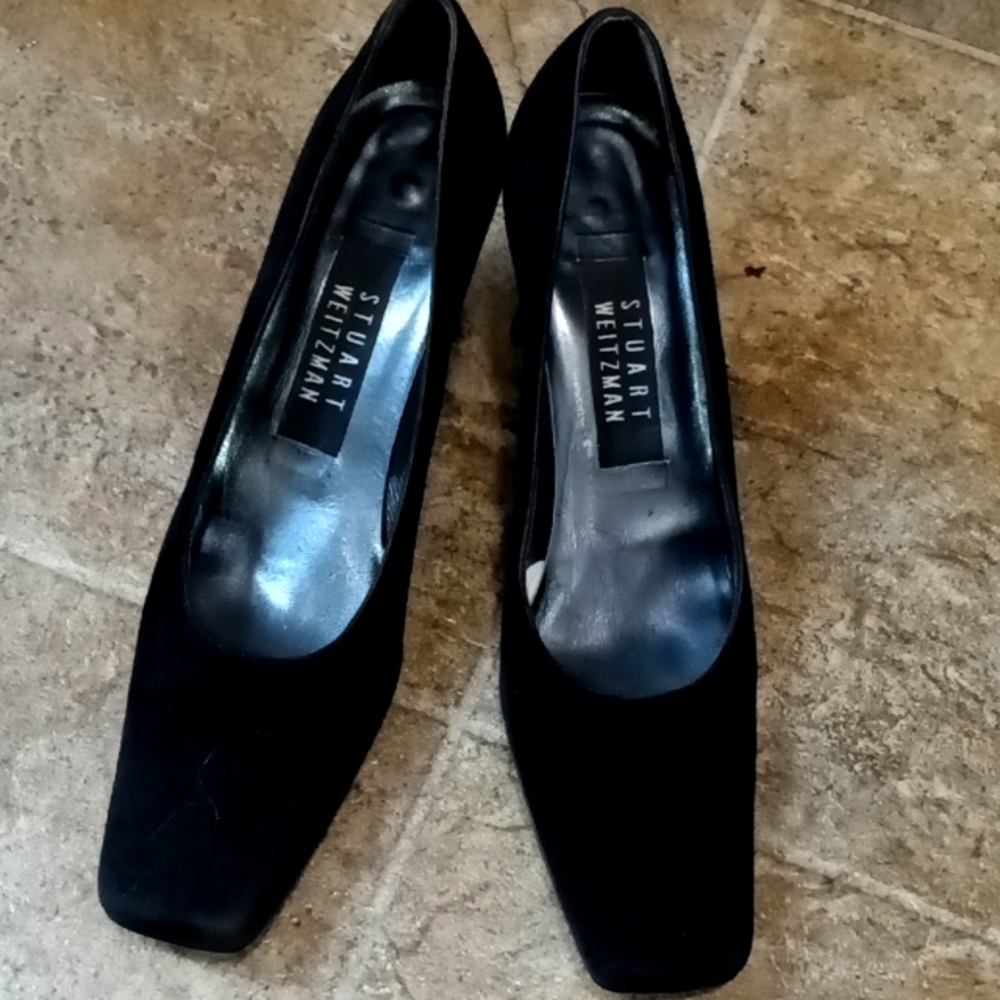 Stuart Weitzman heels - Picture 1 of 6